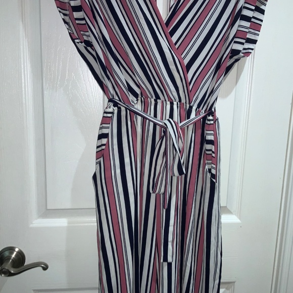 Sophia + Zeke faux wrap pink black striped jumpsuit Sz XL cap sleeve waist tie - Picture 3 of 10